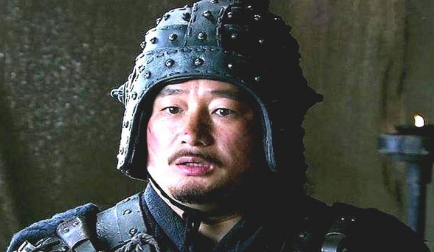 为什么糜芳被傅士仁一劝说，就选择了投降这条路？