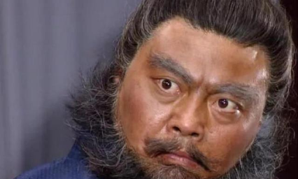 从细节上看，张飞夜战马超为何张飞是略逊色的一方？