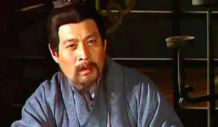 曹操为什么下令不准将士放箭，反而要活捉赵云？