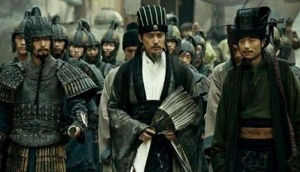 刘备白帝托孤时，对诸葛亮说的“君可自取”是什么意思？