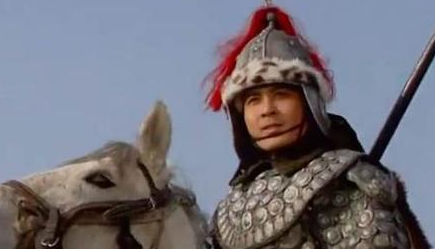 曹操与刘备煮酒论英雄时，为什么不提西凉军阀马腾？