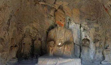 龙门石窟的皇甫公窟有哪些特色？皇甫公窟介绍