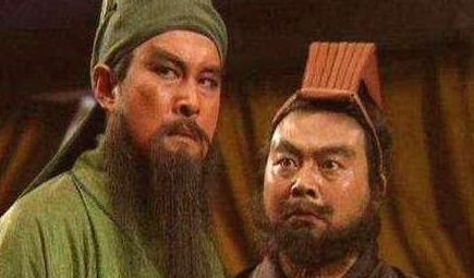 如果关羽和许褚单挑，为什么说是关羽的胜算比较大？