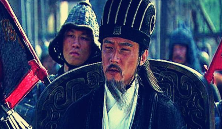 姜维为何是诸葛亮最优秀的接班人？一直坚持北伐战略