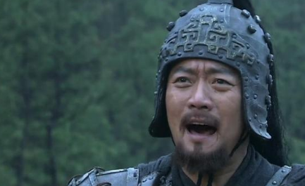 在三国演义中，蔡阳为什么敢违背命令千里追杀关羽？