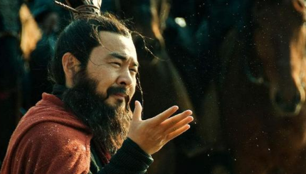 张飞被曹营大将围攻这一战，是如何轻易逃出包围圈的？