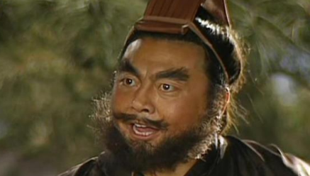 刘备最初招兵买马的钱粮，主要来自于哪三个方面？