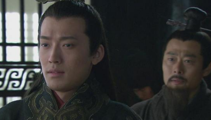 在赤壁之战中立下大功的黄盖，为何却销声匿迹了？