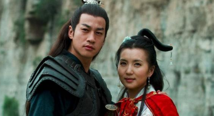 吕布这个人被评为三国第一猛将，但他有什么致命弱点？