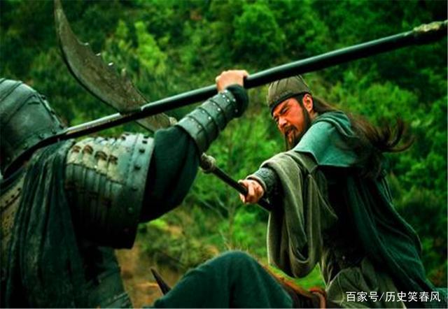 同样和纪灵交手，关羽和张飞的战绩为何差距这么大？