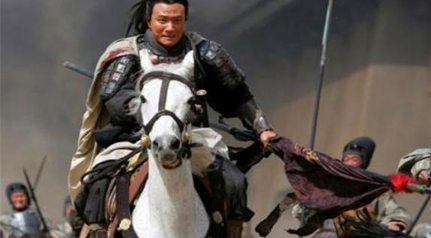 赵云能冲出重围，为何武勇相当的吕布、关羽却冲不出去？