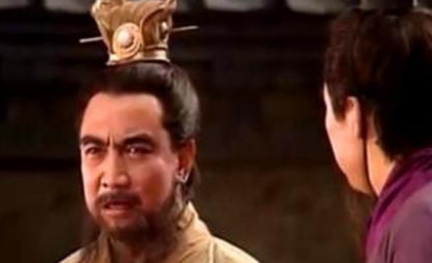 典韦和许褚在曹操的心中，究竟谁更值得他的信任？