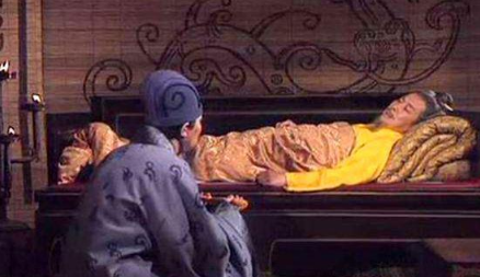 李严听到了诸葛亮的死讯之后，为什么会激愤而死？