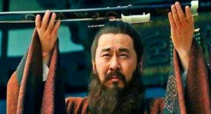 在曹操的一生中，他曾经错失了哪些能一统天下的人才？