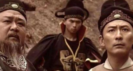 武则天为什么会在生命的最后关头，选择让李显登基？