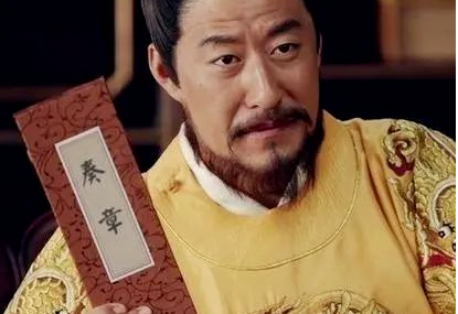 如果古代的皇帝写错字了，站出来纠错的官员是什么下场？