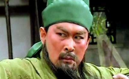 关羽率军攻打长沙时，年轻的魏延为何不请求出战关羽？