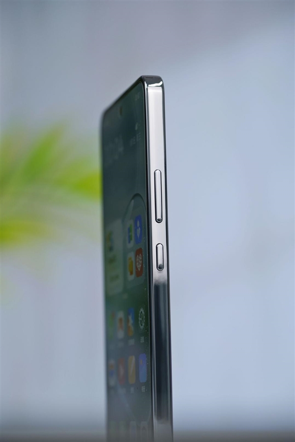 满级防尘防水仅1499元！OPPO K13s图赏
