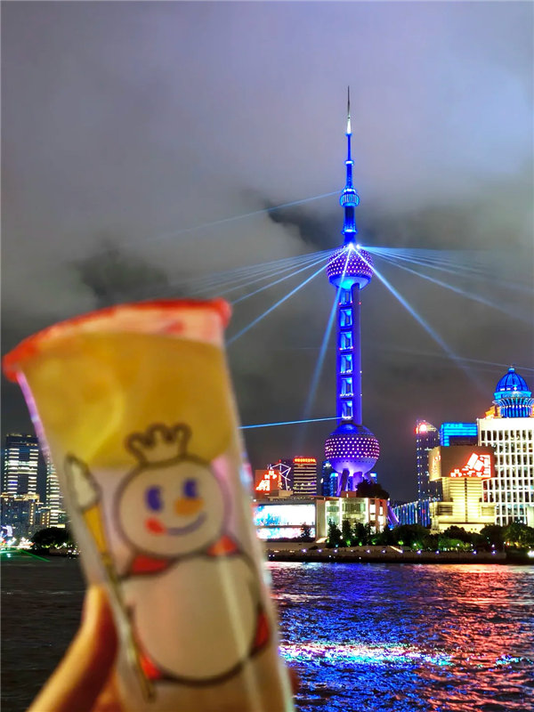 蜜雪冰城：居然成了东南亚的抽象之王 总统亲自下场玩梗