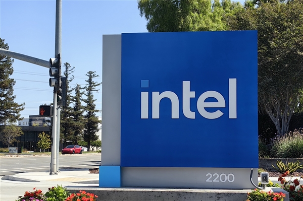 Intel裁员裁到小动脉：大量Linux开源项目沦为“孤儿”