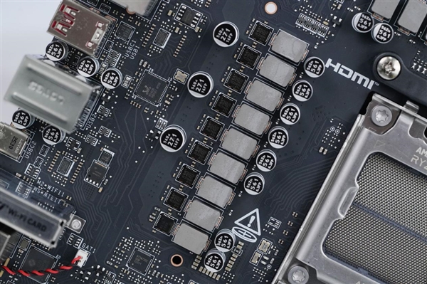 支持多种CPU调整外频！微星B850MPOWER主板图赏