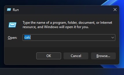 Windows深色模式终于进一步完美！运行对话框变黑了