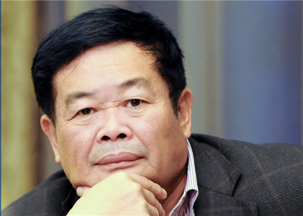 曹德旺回应辞去董事长职务：八十岁了身体没问题 想开启退休生活 我退下来对福耀更有好处