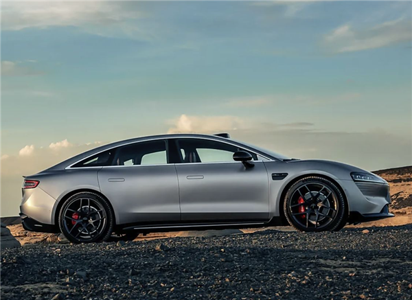 因中创新航产能不足 智界低配部分车型临时换用宁德电芯