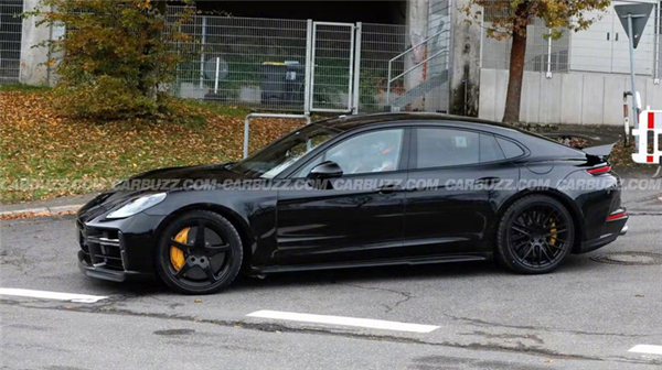 挑战小米纽北记录！保时捷全新Panamera Turbo GT谍照流出 V8引擎800马力
