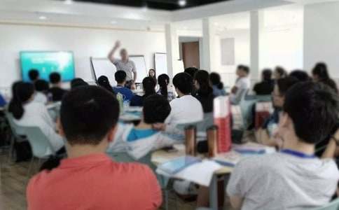 八年级《云南歌会》教学设计方案