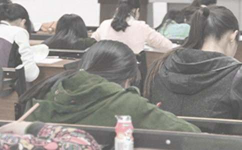 高一政治学科第二学期期中考试分析报告(精选11篇)