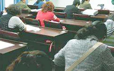 职称英语考试完形填空真题(理工C)