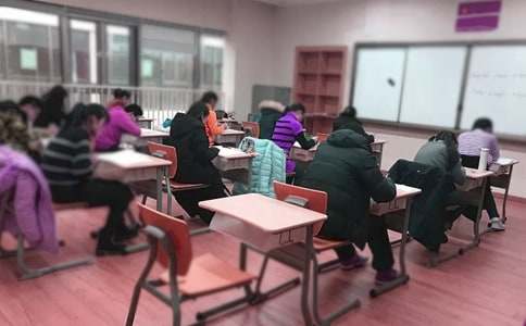 人教版二年级数学上册期中考试卷附答案