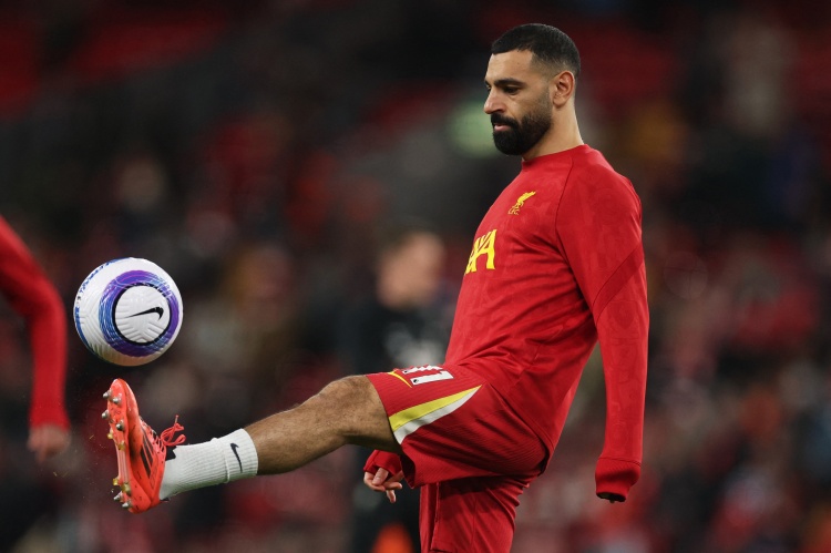 斯洛特谈萨拉赫替补：这是个艰难的决定，每次挑首发我都觉得很难