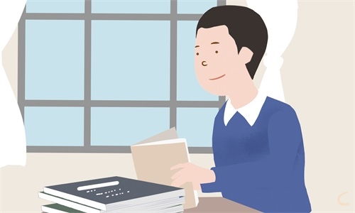 高中的自我介绍简短