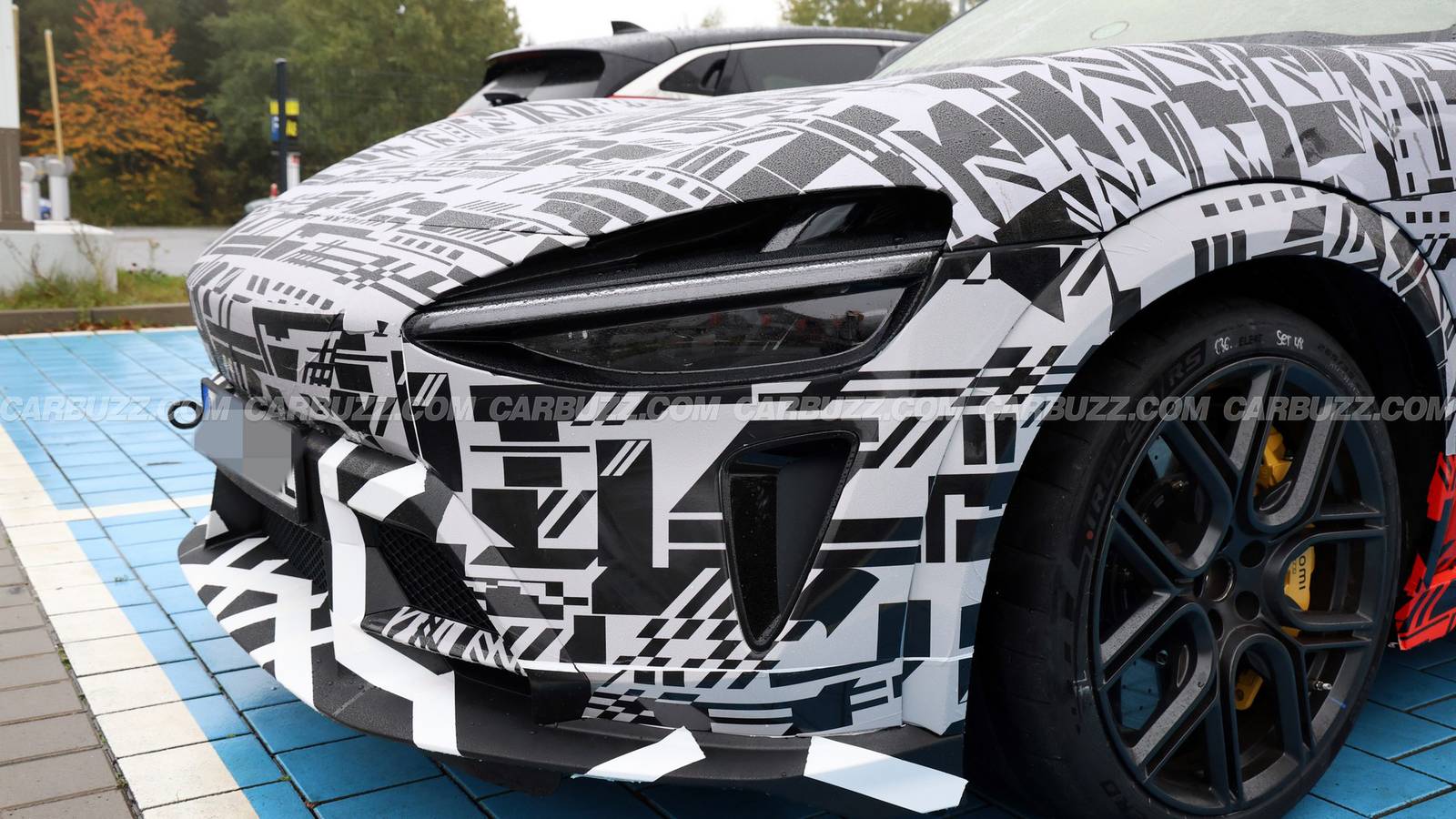 小米 YU7 GT 征战纽北:“SUV 猛兽”再曝,有望超 1500 马力成新一代“圈速收割机”
