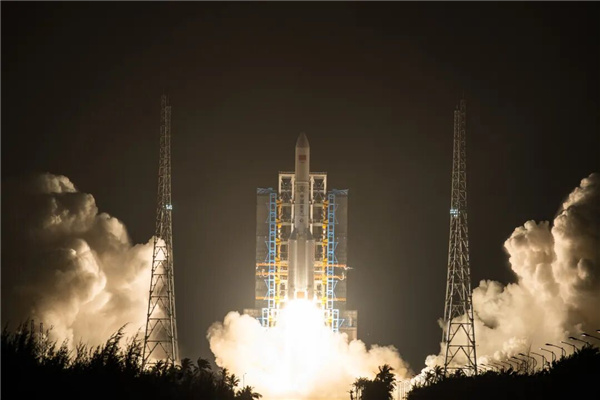 时隔5年:长三乙火箭成功发射高分十四号02星