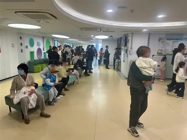 流感季提前到来!免费三价疫苗价格走低 自费四价疫苗不便宜
