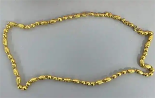 金项链里发现大量不明金属:金店老板亏数万 有人在黄金中掺铼