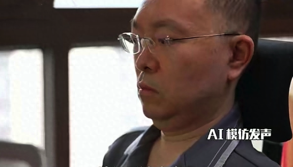蔡磊丧失语言能力仍工作到深夜:全身仅眼球能动 一口痰就能让他窒息