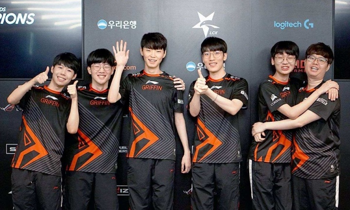 散是满天星?S15八强队伍,有五支队伍里有昔日GRF选手!