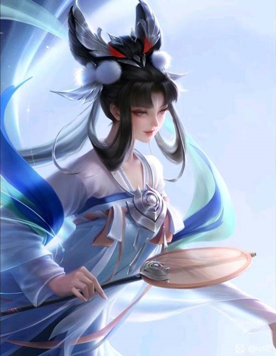博主在《王者荣耀》十周年活动COS嫦娥 因毁人设被玩家怒喷