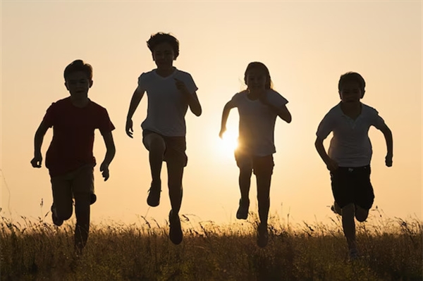 11岁孩子为锻炼舌头吞下10克金豆 妈妈叮嘱不要在外面上厕所