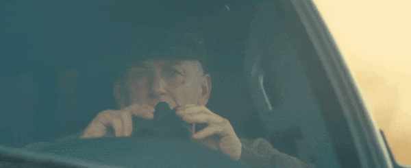 这可能是今年最“辱美”的电影