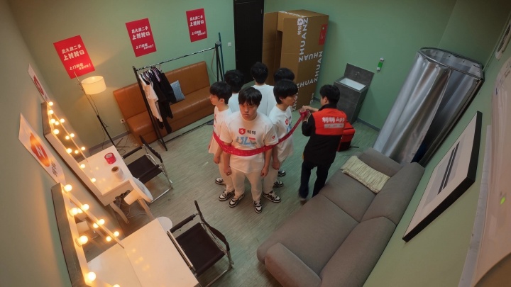 抛开石榴墙不谈!吧友们印象中S赛哪些LPL队伍失利令你难以忍受?