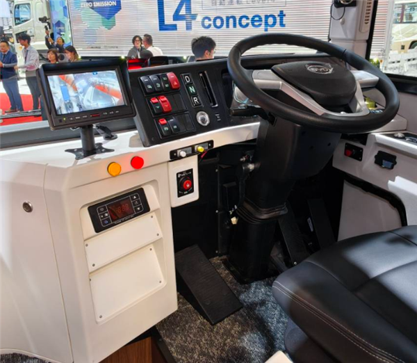 两款专为日本打造 比亚迪J6、J7、K8纯电巴士亮相东京车展