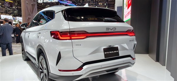 与丰田、本田硬碰硬!比亚迪日本首推插混动力:SEALION 6正式发布