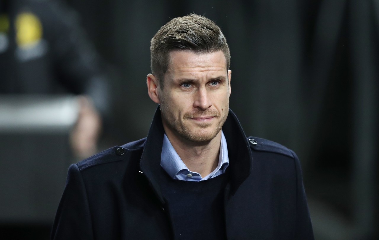 多特高层：与法鹰这一战踢得很不容易 越位争议？裁判组值得称赞