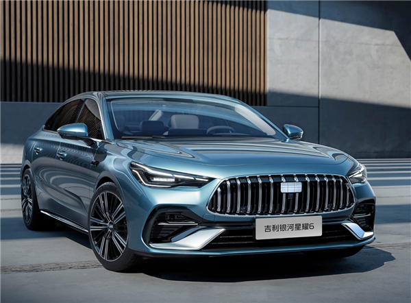 油耗2L级全球最低！吉利银河星耀6上市：限时6.88万起