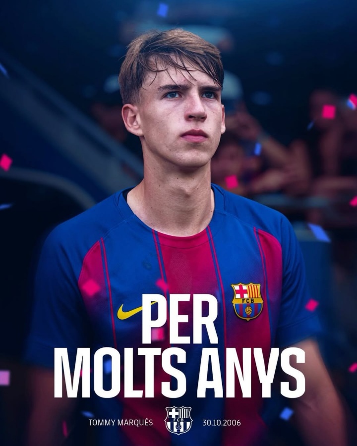 罗马诺：巴萨19岁中场马克斯随一线队训练，弗里克希望他填补空缺